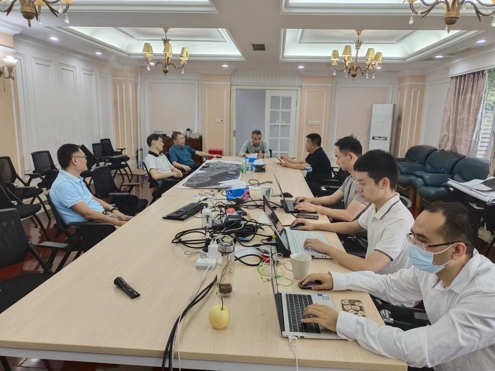 1662880205982081132.jpg 1662880205982081132.jpg