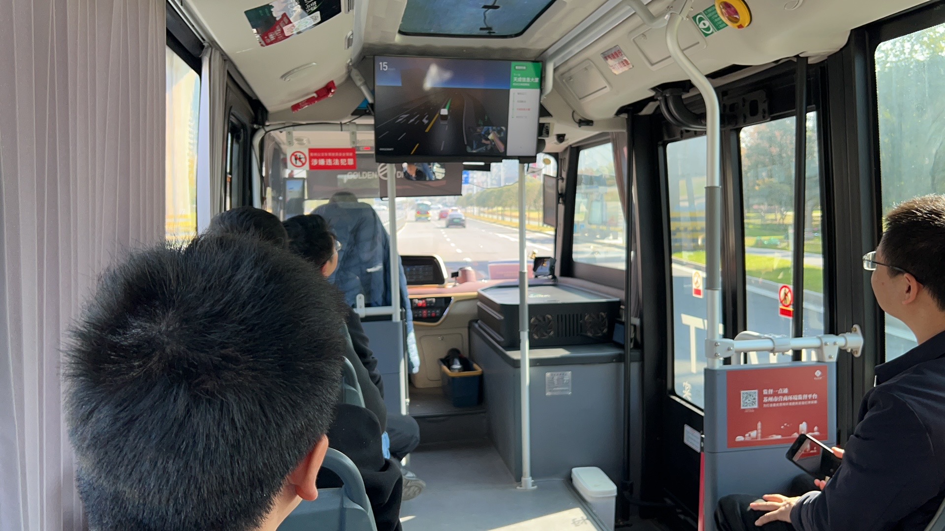 1702374912647023879.jpg 1702374912647023879.jpg